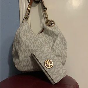 MK purse and wallet